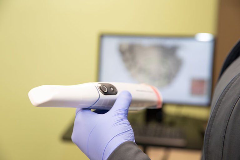 intraoral scanner